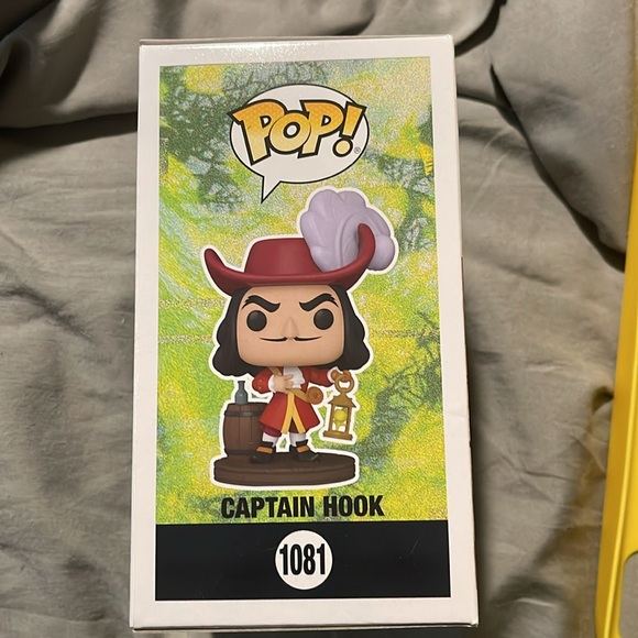 Captain Hook Funko Pop - Picture 3 of 4